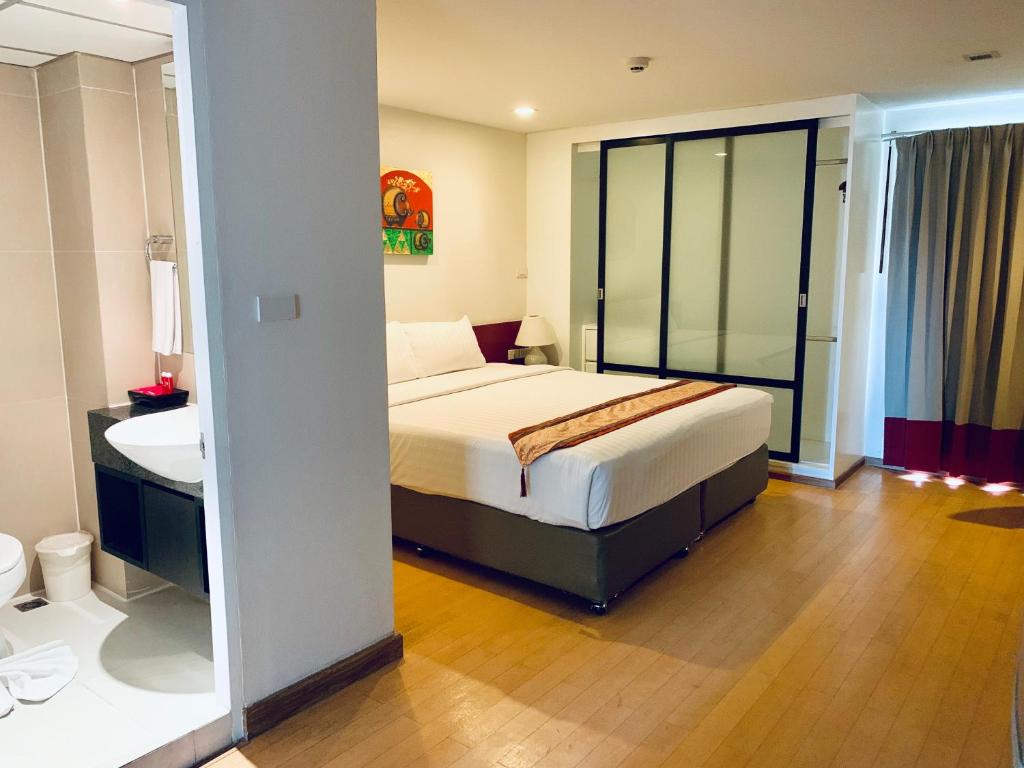 I Residence Sathorn-1